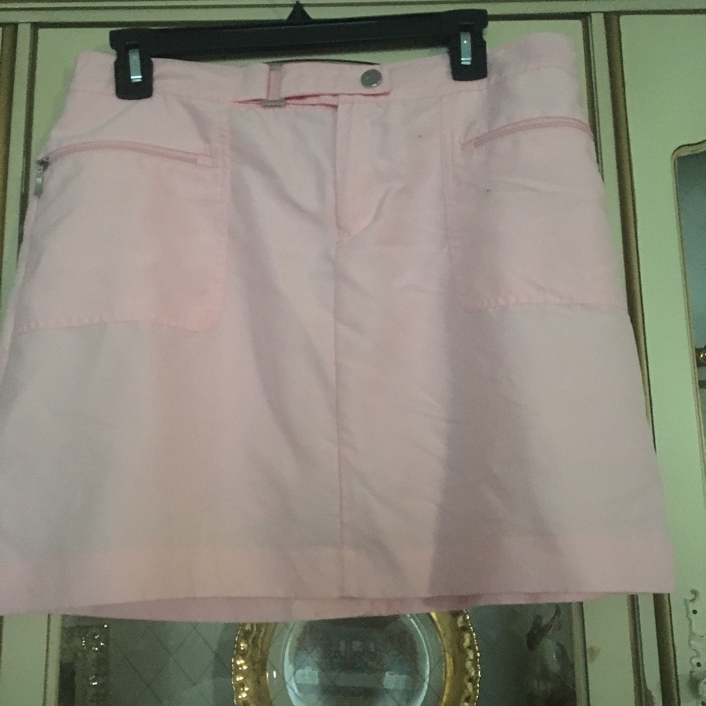 IZOD XFG pink stretch golf skirt size 8. C:82